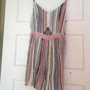 American Eagle Romper (never worn)